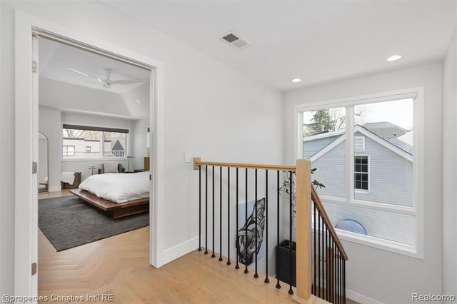 1507 Cole Street, Birmingham, MI 48009