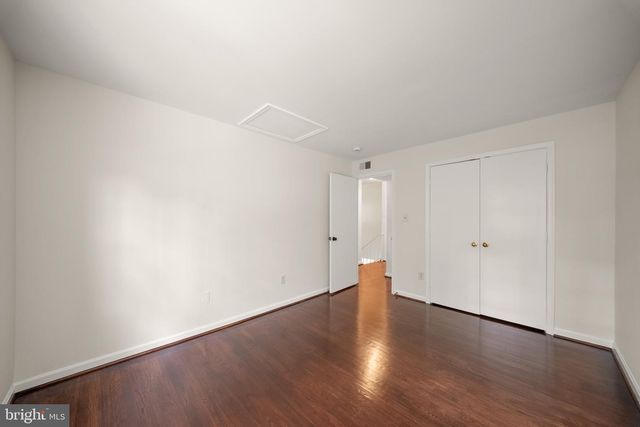 2024 HIGHBORO WAY, Falls Church, VA 22043