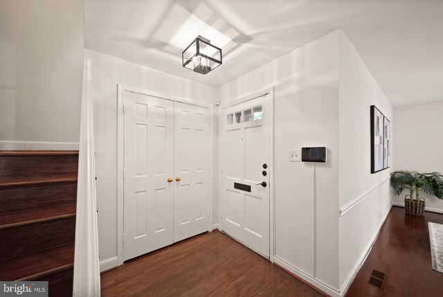 2024 HIGHBORO WAY, Falls Church, VA 22043
