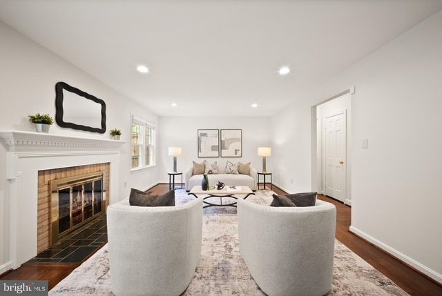 2024 HIGHBORO WAY, Falls Church, VA 22043