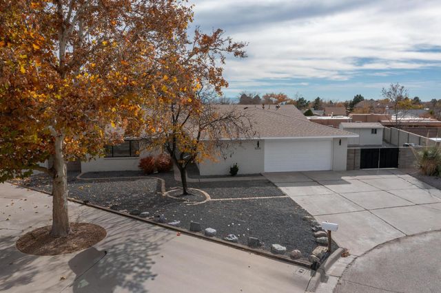 5220 Irving Boulevard NW, Albuquerque, NM 87114