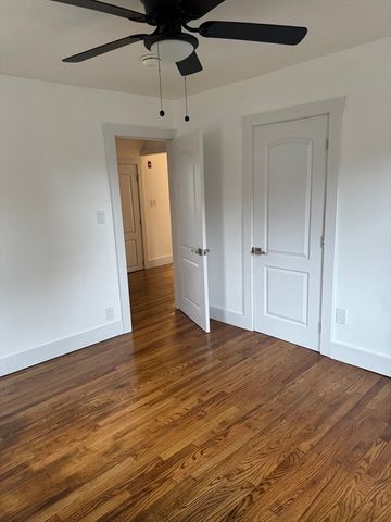 1099 S Main St, Bellingham, MA 02019