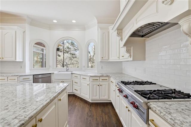 2760 Sugarloaf Club Drive, Duluth, GA 30097