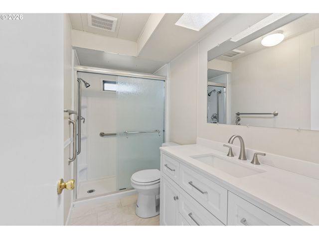 15509 Se MILL PLAIN Blvd 73, Vancouver, WA 98684