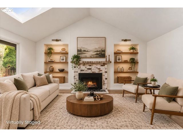 2631 Se CONCORD Rd, Milwaukie, OR 97267