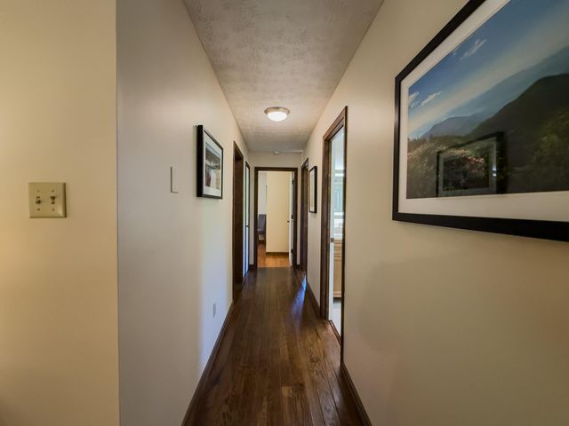 2774 Sasser Road, London, KY 40744