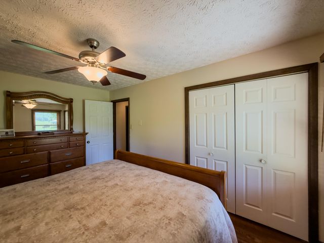 2774 Sasser Road, London, KY 40744