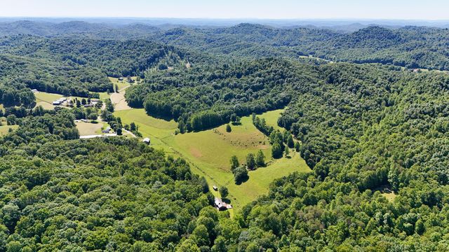 2774 Sasser Road, London, KY 40744
