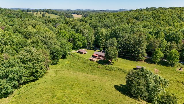 2774 Sasser Road, London, KY 40744