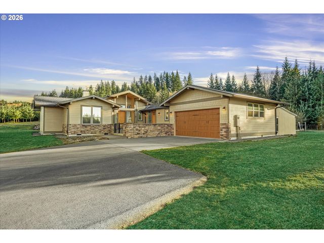 52135 E TERRA FERN Dr, Sandy, OR 97055