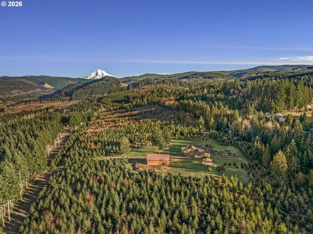 52135 E TERRA FERN Dr, Sandy, OR 97055