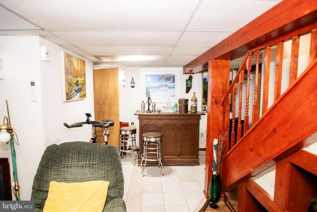 733 EGGLESTON, Sharon Hill, PA 19079