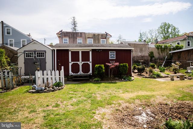 733 EGGLESTON, Sharon Hill, PA 19079