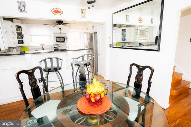 733 EGGLESTON, Sharon Hill, PA 19079