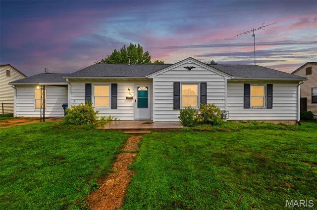 805 Brooksher Drive, Elsberry, MO 63343