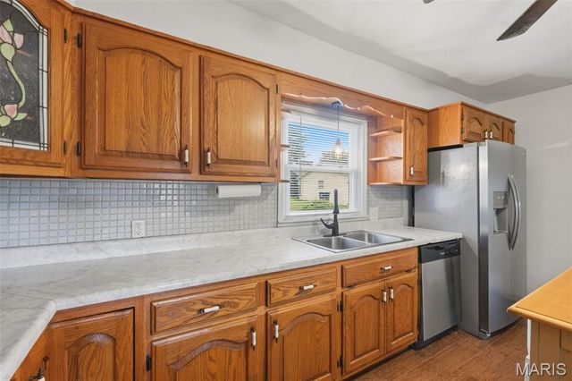 805 Brooksher Drive, Elsberry, MO 63343