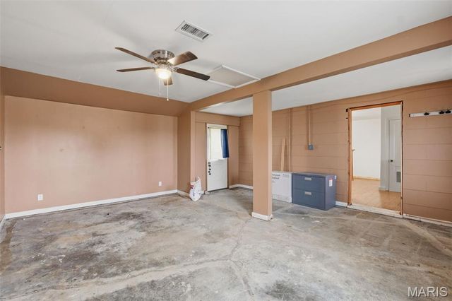 805 Brooksher Drive, Elsberry, MO 63343