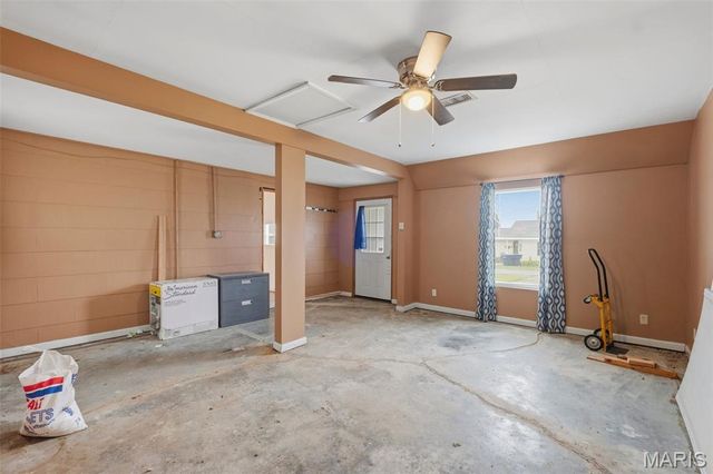 805 Brooksher Drive, Elsberry, MO 63343
