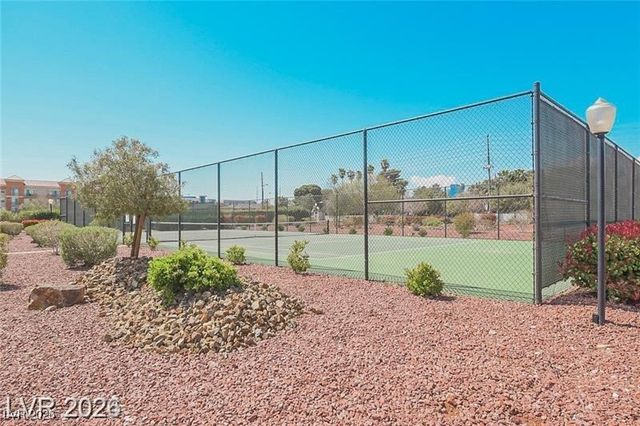 3930 University Center Drive 208, Las Vegas, NV 89119