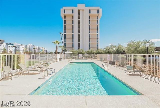 3930 University Center Drive 208, Las Vegas, NV 89119