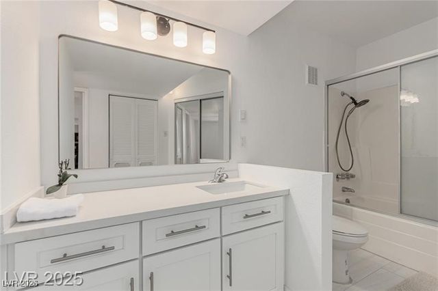 3930 University Center Drive 208, Las Vegas, NV 89119