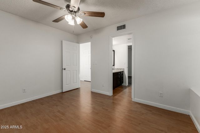 10428 N 53rd Drive, Glendale, AZ 85302