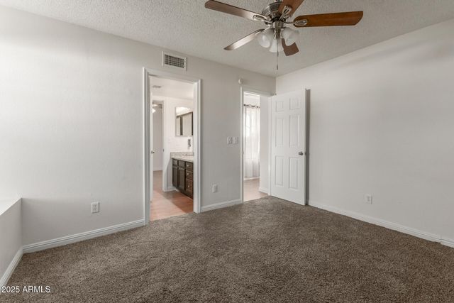 10428 N 53rd Drive, Glendale, AZ 85302