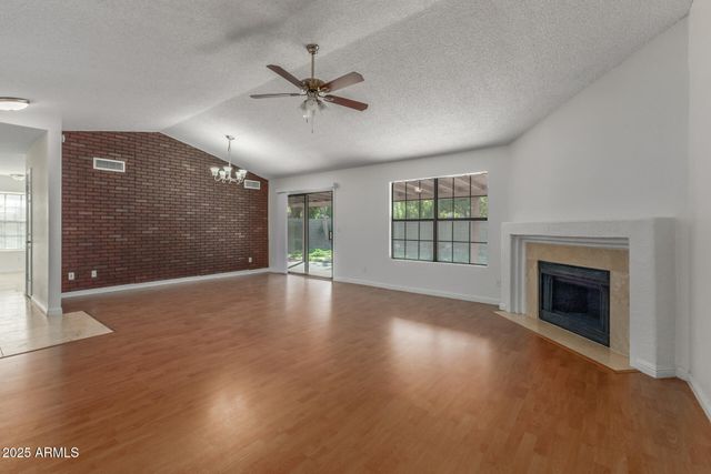 10428 N 53rd Drive, Glendale, AZ 85302