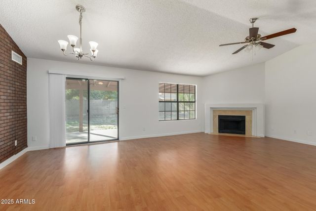 10428 N 53rd Drive, Glendale, AZ 85302