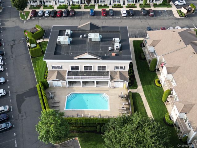 1123 Willow Lane, Valley Stream, NY 11580