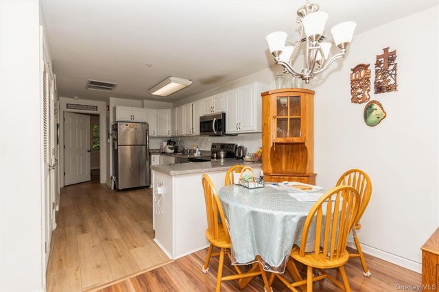 1123 Willow Lane, Valley Stream, NY 11580