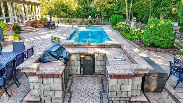 2951 E 1489th Road, Ottawa, IL 61350