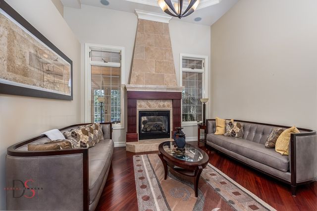 2951 E 1489th Road, Ottawa, IL 61350