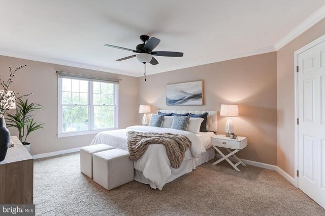 10 SILVER MAPLE DRIVE, Boiling Springs, PA 17007