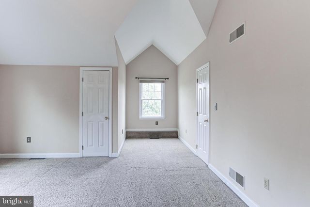 10 SILVER MAPLE DRIVE, Boiling Springs, PA 17007