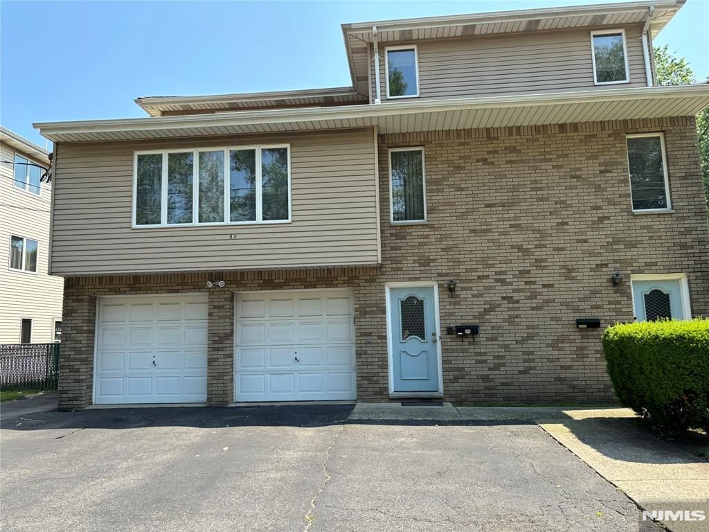 53 WASHINGTON Avenue, Little Ferry, NJ 07643