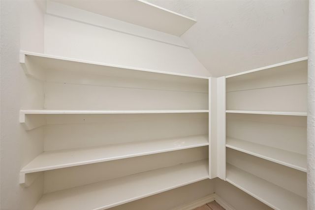 6127 Morningshire Lane, Houston, TX 77084