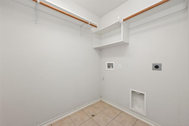 6127 Morningshire Lane, Houston, TX 77084