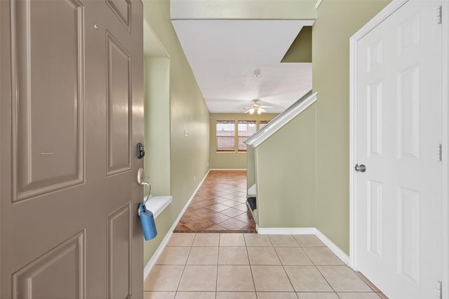 6127 Morningshire Lane, Houston, TX 77084