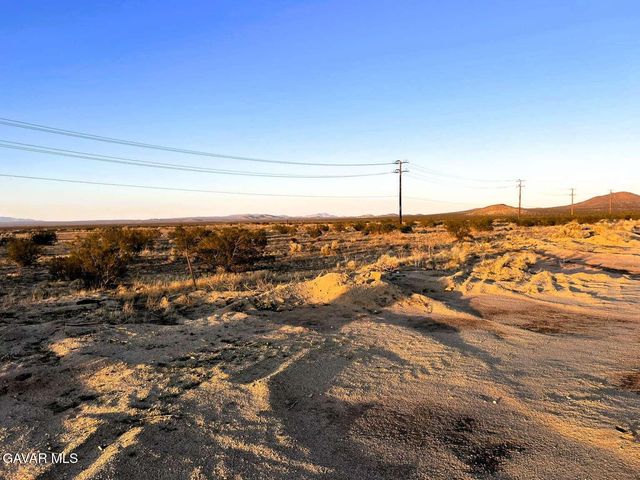 10616 Hamilton Way, California City, CA 93505