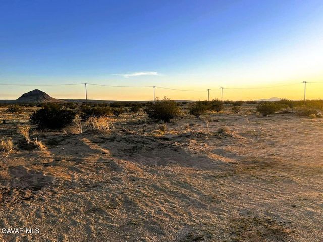 10616 Hamilton Way, California City, CA 93505