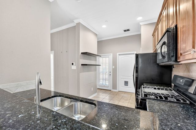 5026 Calloway Drive 163, Addison, TX 75001