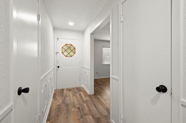 205 Taft Avenue, Cleveland, TX 77327