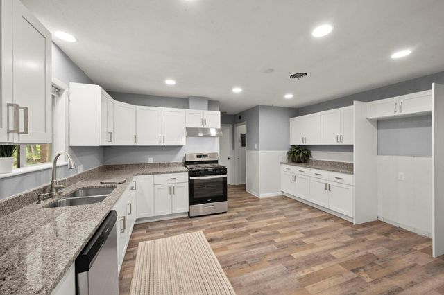 205 Taft Avenue, Cleveland, TX 77327