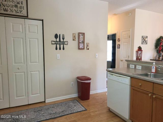 8588 Orchard Loop Road NE, Leland, NC 28451