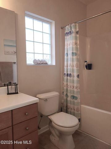 8588 Orchard Loop Road NE, Leland, NC 28451