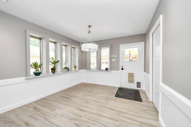 839 Longview Drive, Sugar Land, TX 77478