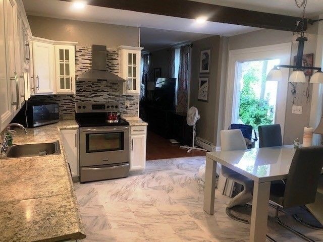 23 Eleventh Street 2, Lowell, MA 01850