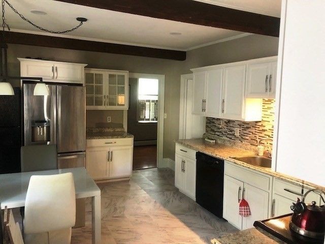 23 Eleventh Street 2, Lowell, MA 01850