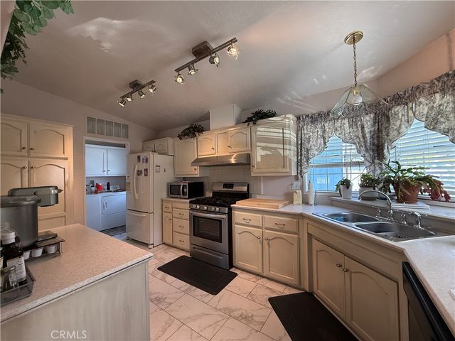 1550 Rory Lane Space 261, Simi Valley, CA 93063
